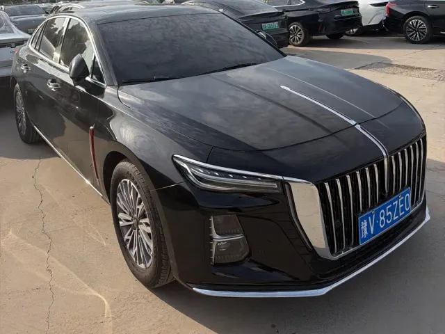 Hongqi H5 — Фото автомобиля 3