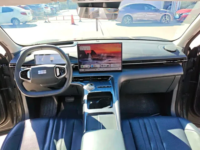 Geely Galaxy E5 — Фото автомобиля 11