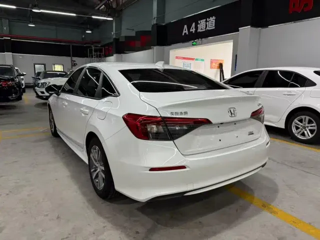 Honda Civic — Фото автомобиля 7