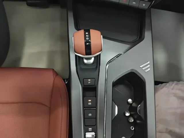 Changan X5 Plus — Фото автомобиля 13