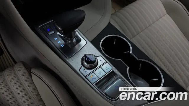 Genesis G70 New — Фото автомобиля 12