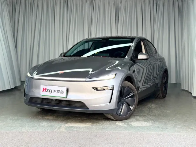 Фотография автомобиля — Tesla Model Y