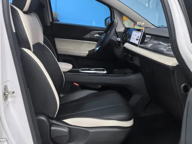Geely Geometry E Firefly — Фото автомобиля 9