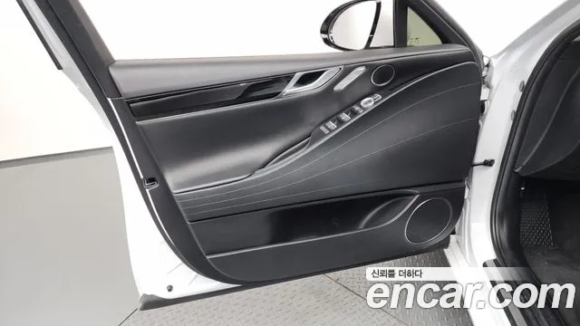 Genesis G80 Бензин 2.5 турбо AWD — Фото автомобиля 19