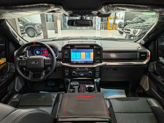 Ford F-150 Raptor — Фото автомобиля 5