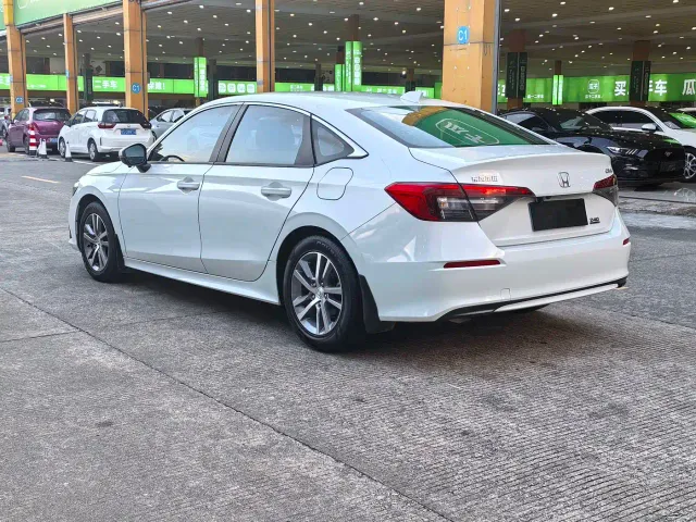 Honda Civic — Фото автомобиля 4
