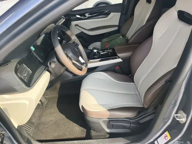 BYD Qin PLUS — Фото автомобиля 14