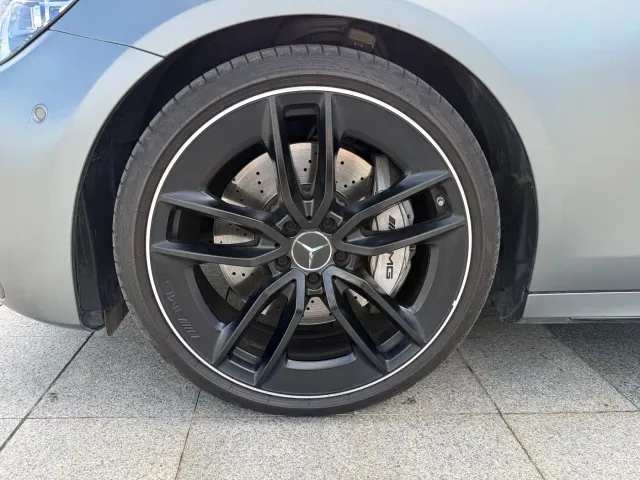 Mercedes-Benz E-Class AMG — Фото автомобиля 7