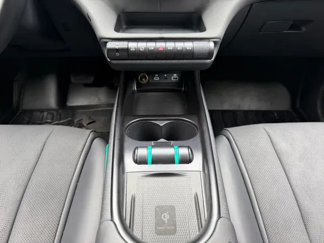 BYD Dolphin — Фото автомобиля 12