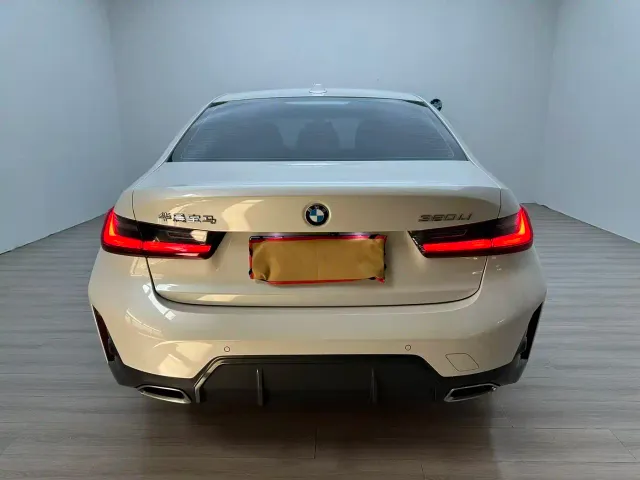 BMW 3 Series — Фото автомобиля 4