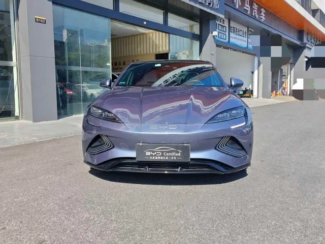 BYD Seal — Фото автомобиля 2