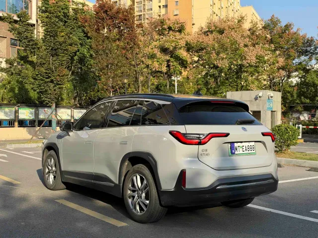Nio ES6 — Фото автомобиля 7