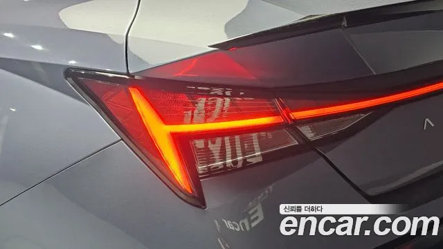 Hyundai Avante CN7 — Фото автомобиля 8