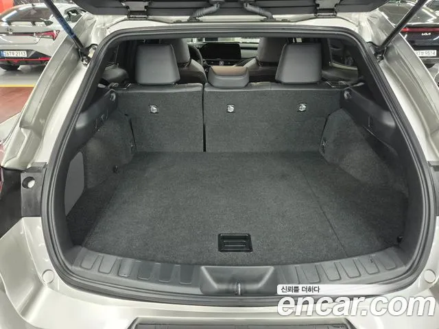 Lexus UX UX300h — Фото автомобиля 19