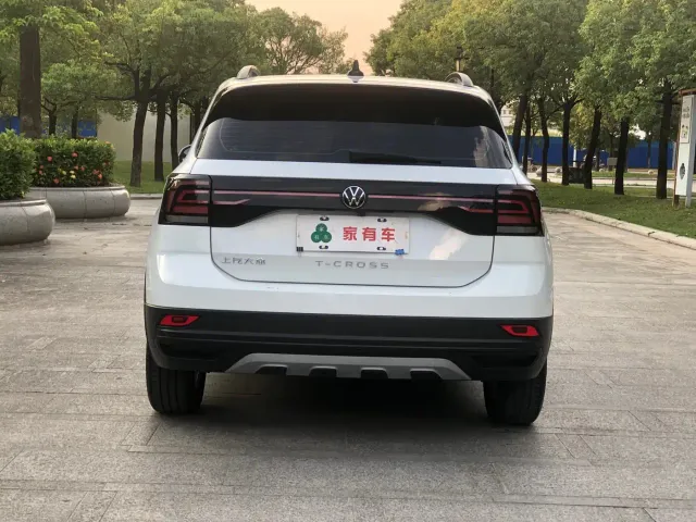Volkswagen T-Cross — Фото автомобиля 6