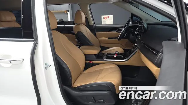 Kia Canival Carnival 4 поколение 7 мест Signature — Фото автомобиля 11