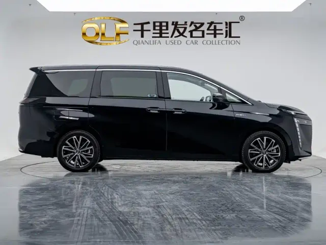 GAC Trumpchi E8 — Фото автомобиля 4