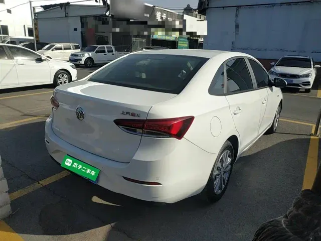 Buick Excelle — Фото автомобиля 22