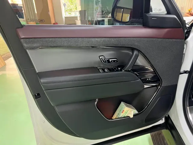 Land Rover Range Rover Sport — Фото автомобиля 4