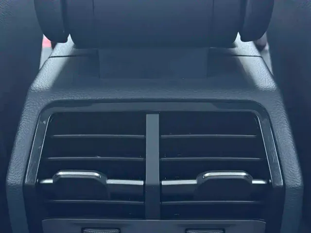 Audi Q3 — Фото автомобиля 14