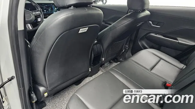 Hyundai Kona SX2 — Фото автомобиля 30