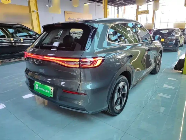 Geely Galaxy E5 — Фото автомобиля 6