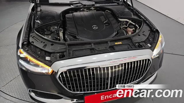 Mercedes-Benz S-Class — Фото автомобиля 2