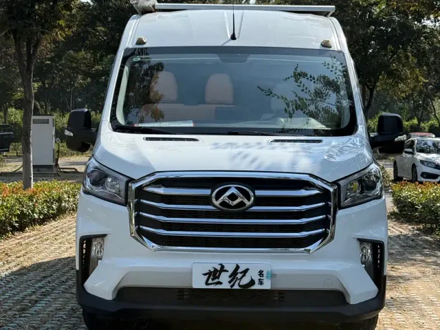 SAIC Maxus SAIC Maxus MAXUS V90 RV 2023 Traveller V90 Classic — Фото автомобиля 2