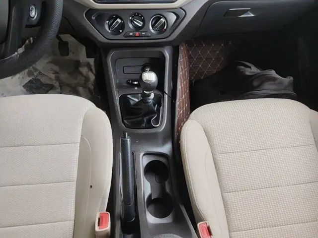 Wuling Hongguang — Фото автомобиля 13