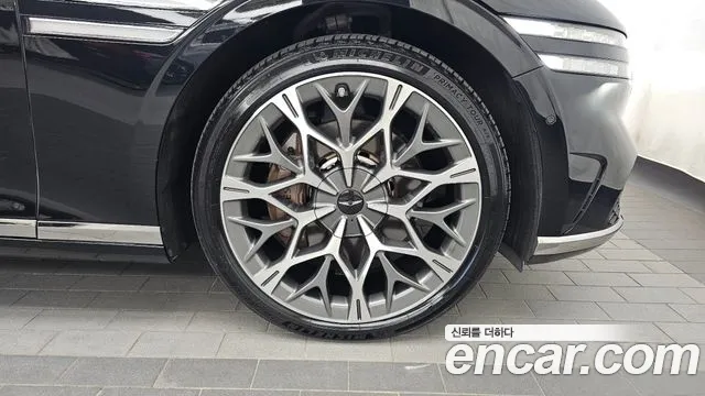Genesis G90 RS4 — Фото автомобиля 6
