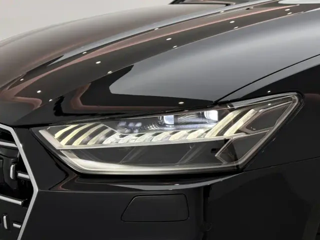 Audi A7L — Фото автомобиля 18