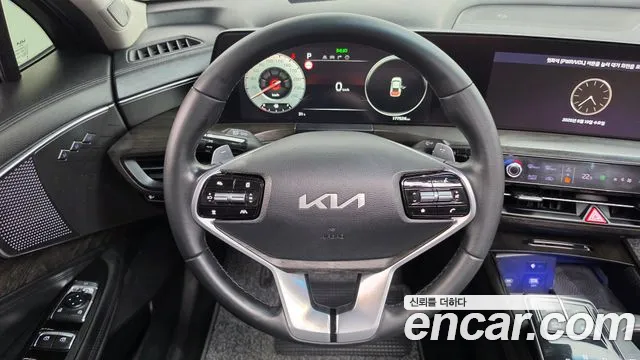 Kia K8 — Фото автомобиля 13
