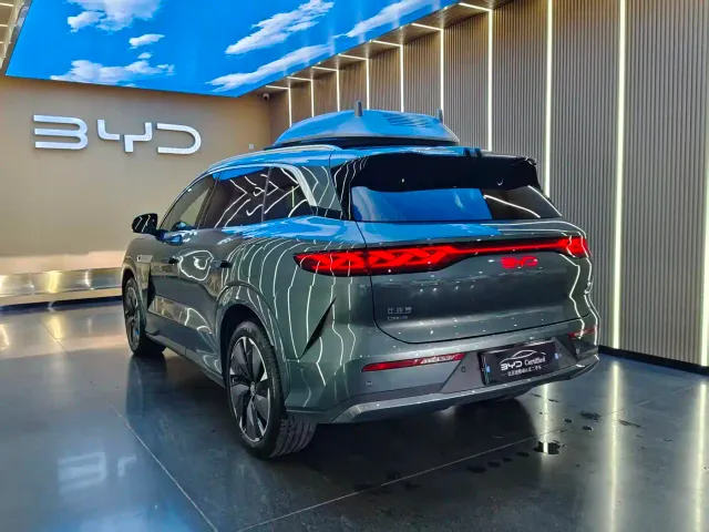 BYD Tang L — Фото автомобиля 16