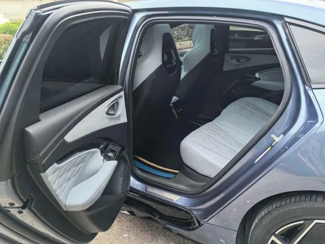 BYD Seal — Фото автомобиля 7