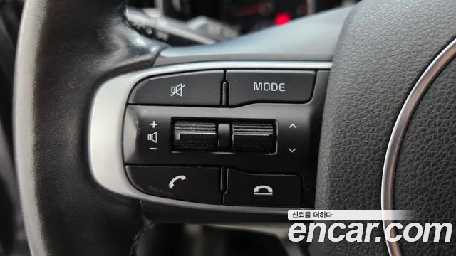 Kia K5 K5 3 поколение 2.0 LPI(Для проката) — Фото автомобиля 29