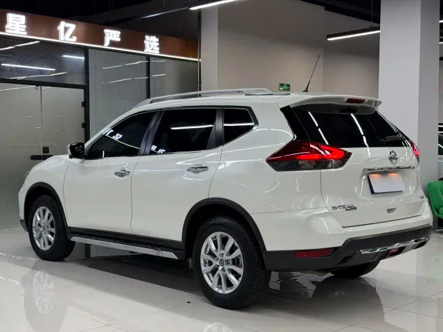 Nissan X-Trail — Фото автомобиля 19
