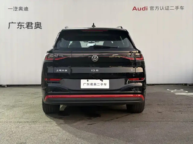 Volkswagen ID.6 X 2023 Ultimate Smart Long Range Edition — Фото автомобиля 5