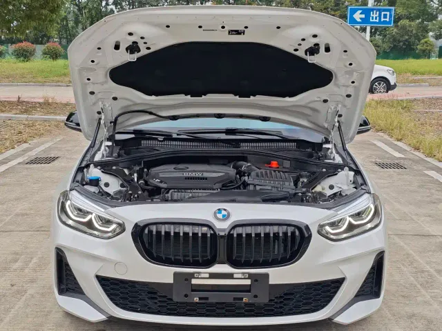 BMW 1 Series — Фото автомобиля 10