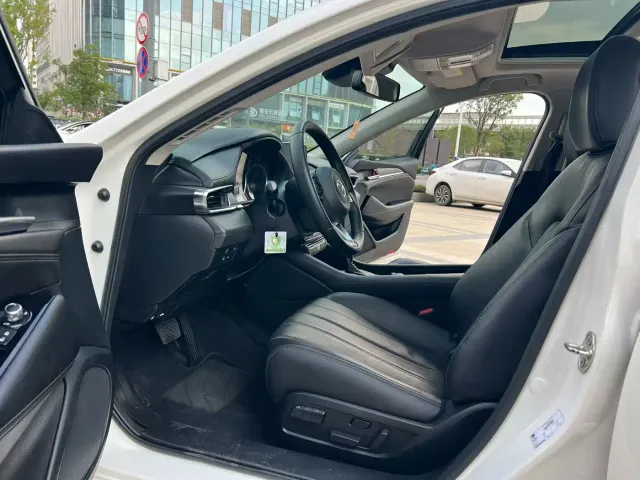 Mazda Atenza — Фото автомобиля 4