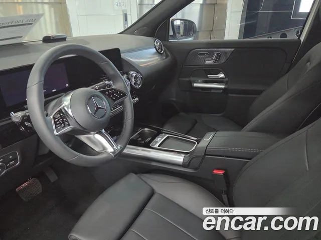 Mercedes-Benz EQA H243 — Фото автомобиля 9