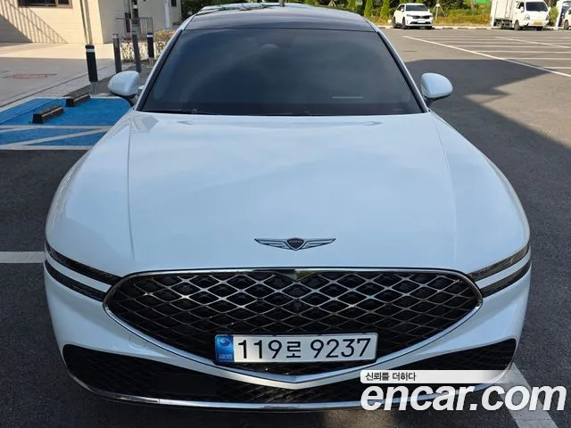 Genesis G90 RS4 — Фото автомобиля 3