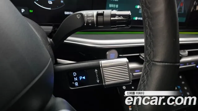 Hyundai Grandeur GN7 — Фото автомобиля 12