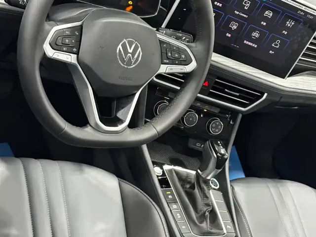 Volkswagen Sagitar — Фото автомобиля 22
