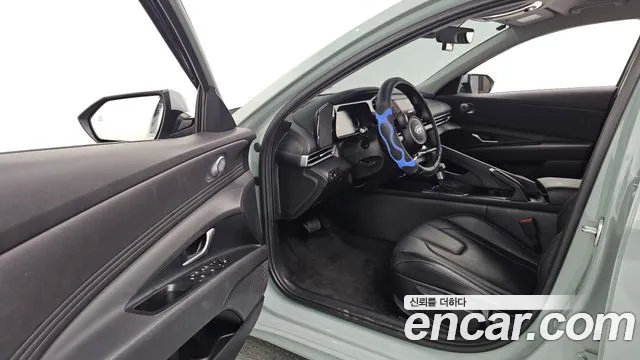 Hyundai Avante — Фото автомобиля 15