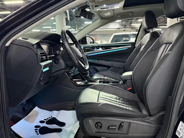 Volkswagen Passat — Фото автомобиля 8