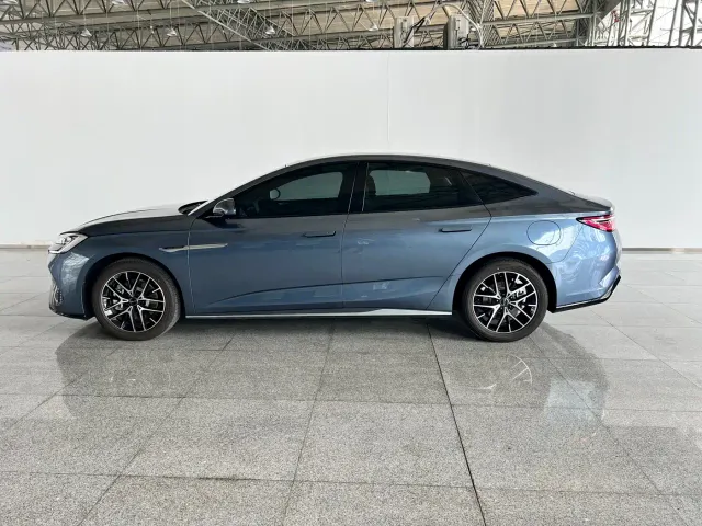 BYD Seal 07 DM-i — Фото автомобиля 5