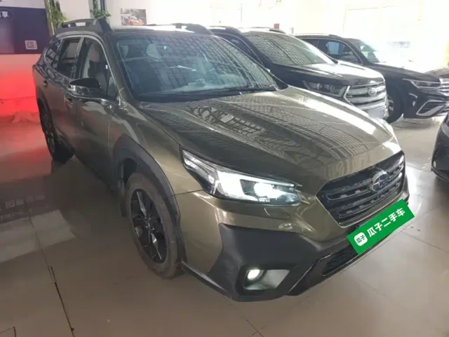 Subaru Outback — Фото автомобиля 3