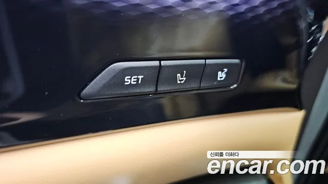 Kia Canival Carnival 4 поколение 9 мест Signature — Фото автомобиля 24
