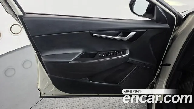 Kia EV6 — Фото автомобиля 13