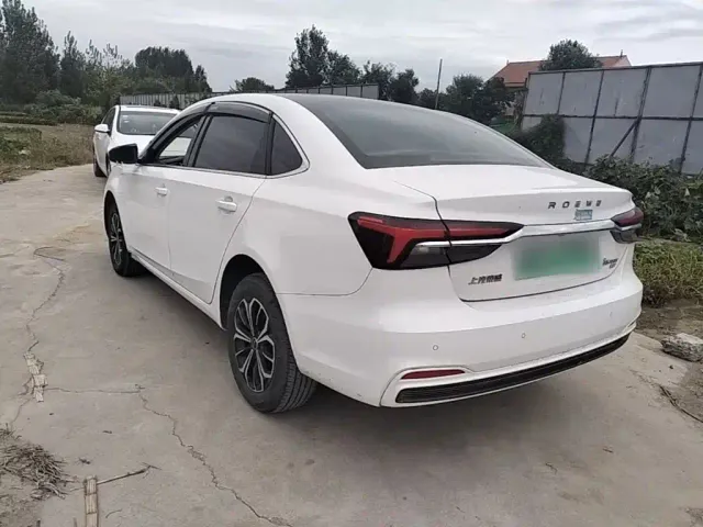 Roewe i6 MAX EV — Фото автомобиля 4